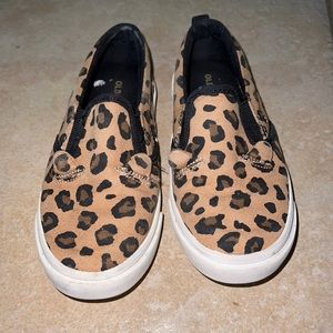 Old Navy leopard print cat slip on sneakers
